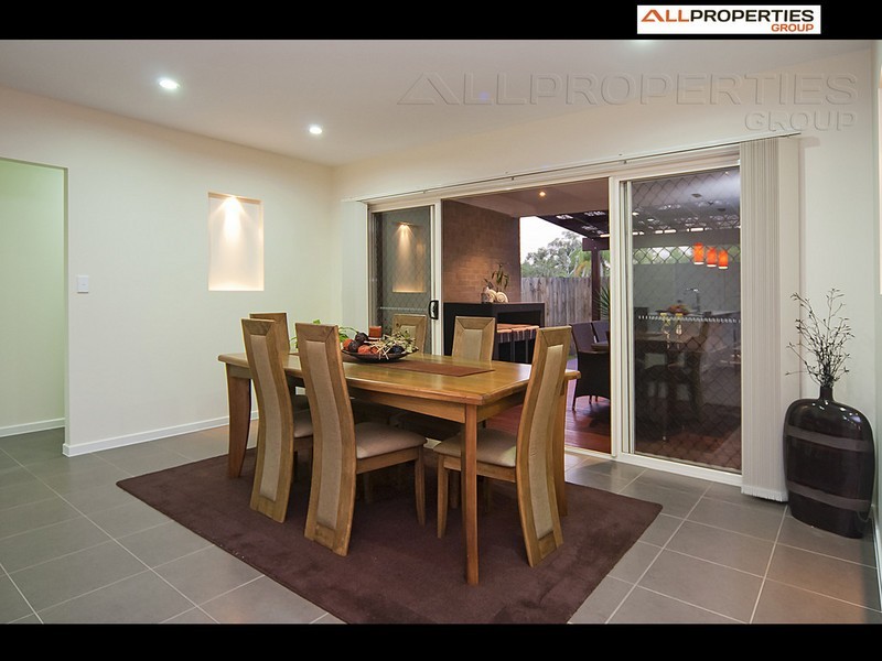 20 Crawford Pl, Calamvale QLD 4116