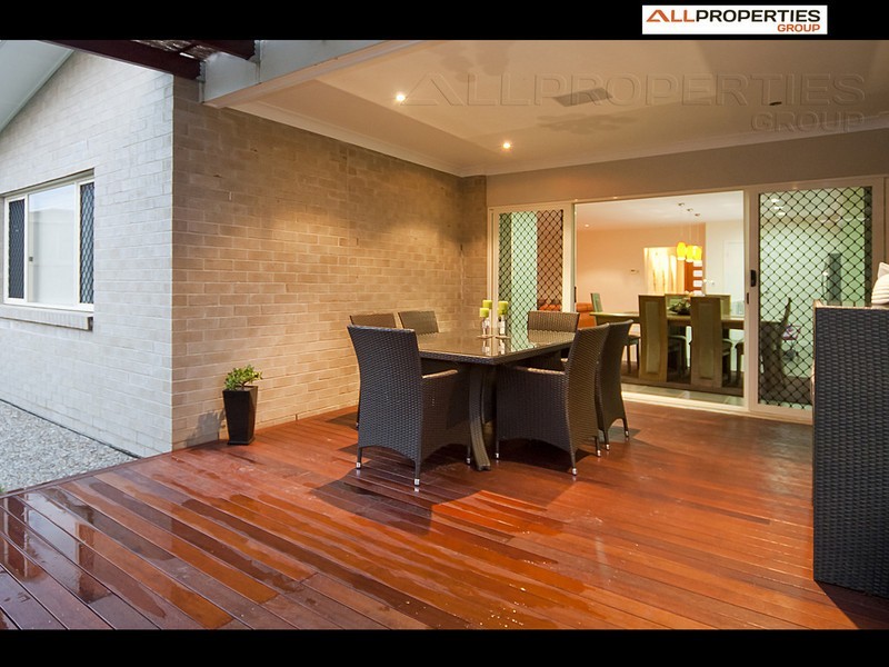 20 Crawford Pl, Calamvale QLD 4116