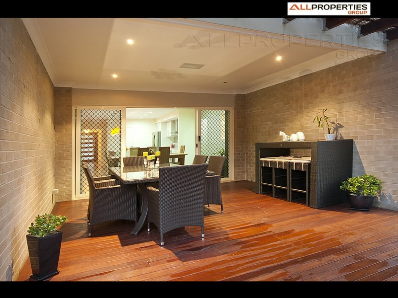 20 Crawford Pl, Calamvale QLD 4116