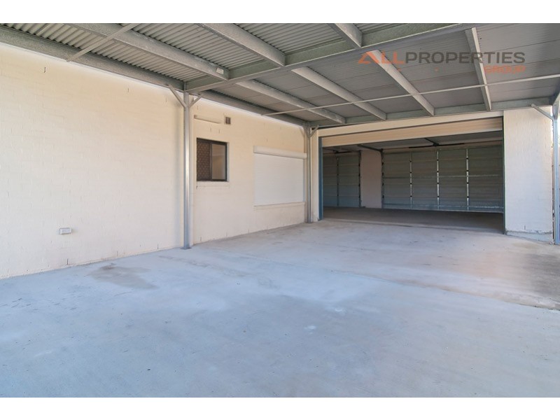 12 Birch Close, Heathwood QLD 4110