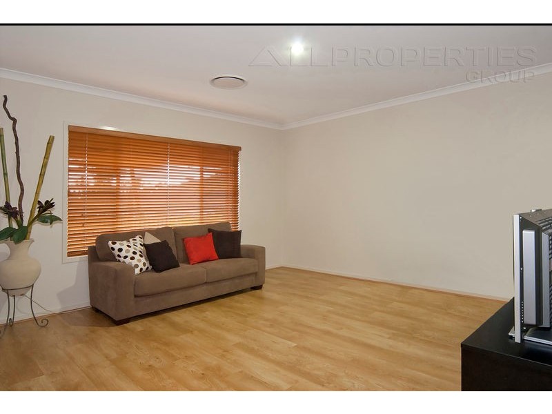 26 Aspen Street, Parkwood Estate, Heathwood QLD 4110