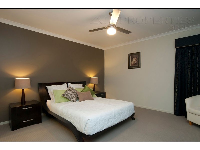 26 Aspen Street, Parkwood Estate, Heathwood QLD 4110
