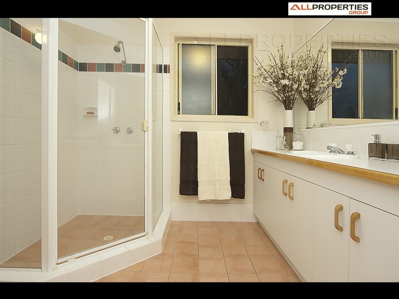 125-131 Equestrian Dr, New Beith QLD 4124