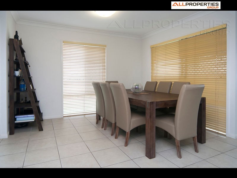 68 Parkwood Drive, Heathwood QLD 4110