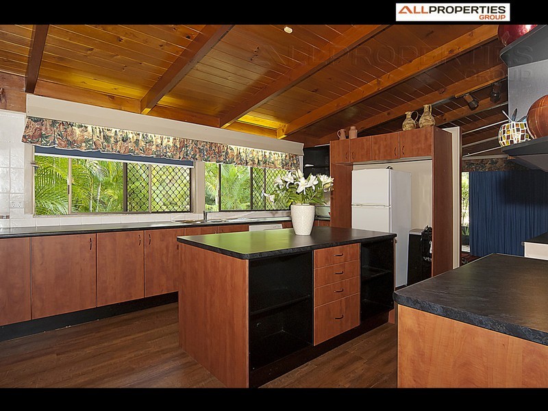 37 Forestdale Drive, Forestdale QLD 4118