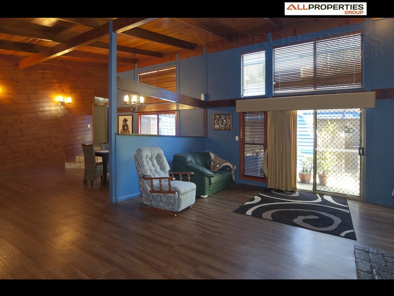 37 Forestdale Drive, Forestdale QLD 4118