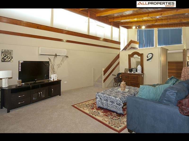 37 Forestdale Drive, Forestdale QLD 4118