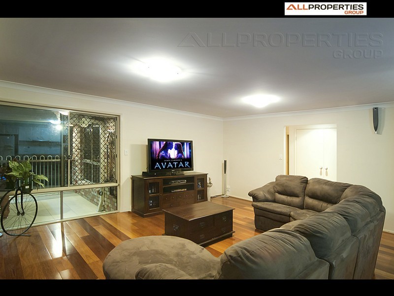 32 Buckley Drive, Drewvale QLD 4116