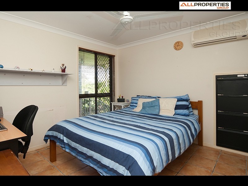 3 Benjamin Way, Windaroo QLD 4207