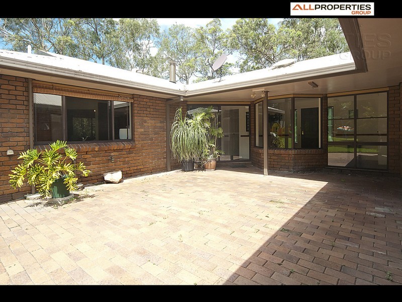7 Priory Place, Forestdale QLD 4118