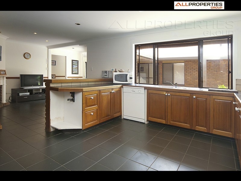 7 Priory Place, Forestdale QLD 4118