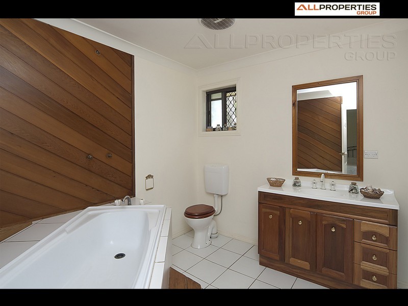 7 Priory Place, Forestdale QLD 4118