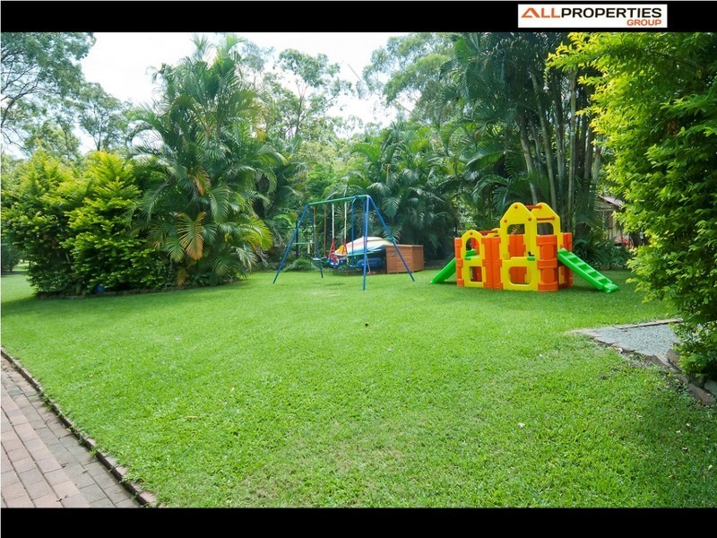 7 Priory Place, Forestdale QLD 4118