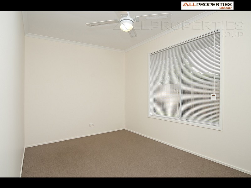 24 Regency Drive, Regents Park QLD 4118