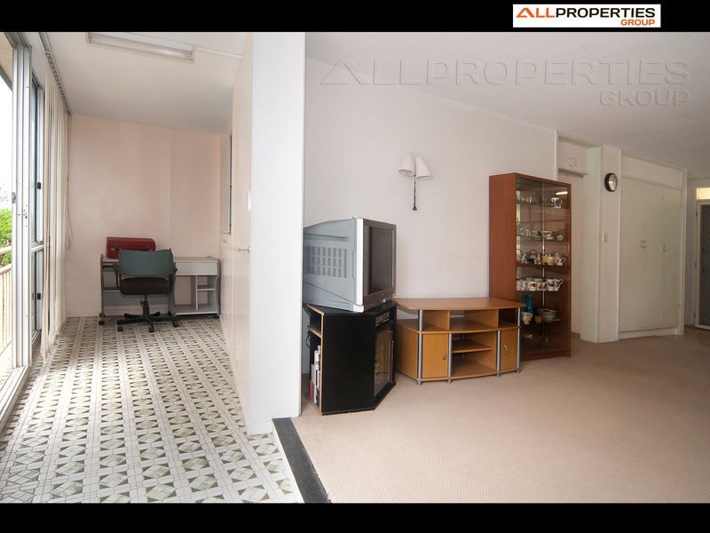 Unit 3/286 The Esplanade, Miami QLD 4220