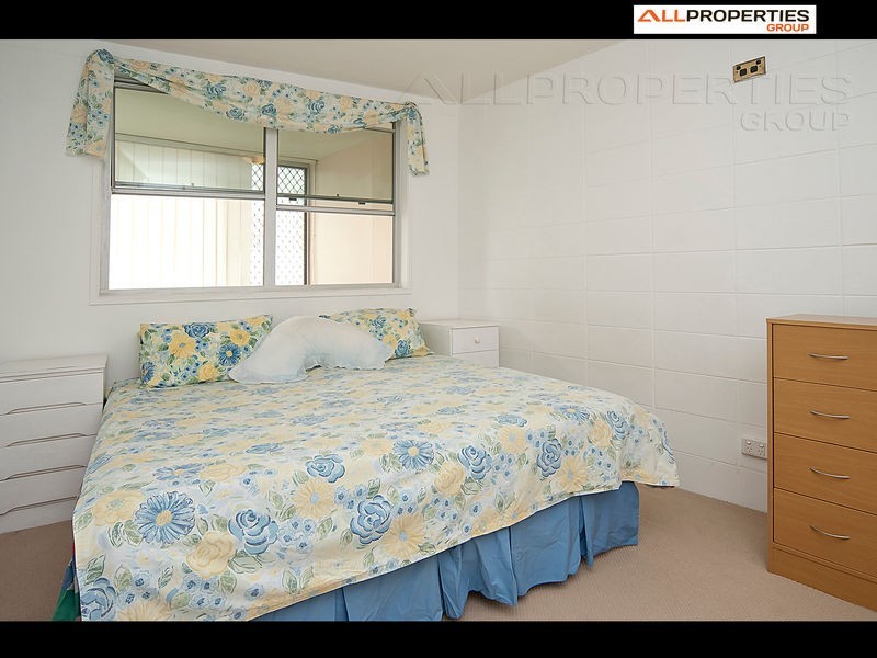 Unit 3/286 The Esplanade, Miami QLD 4220