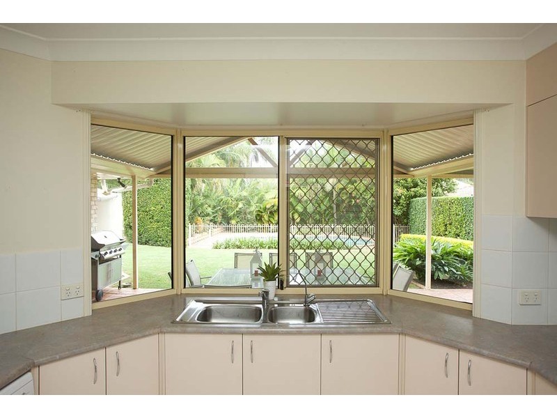 33 Eden Elm St, Calamvale QLD 4116