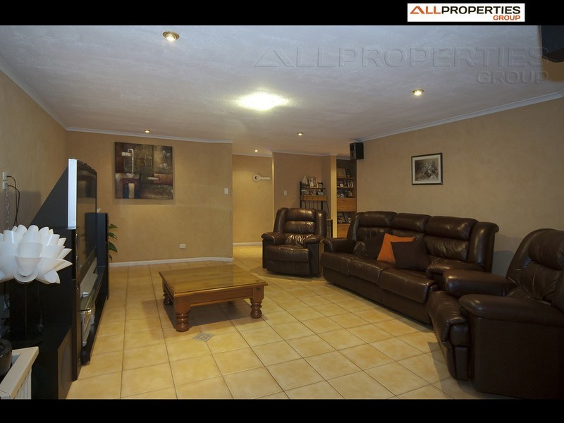 153 Macquarie Way, Drewvale QLD 4116