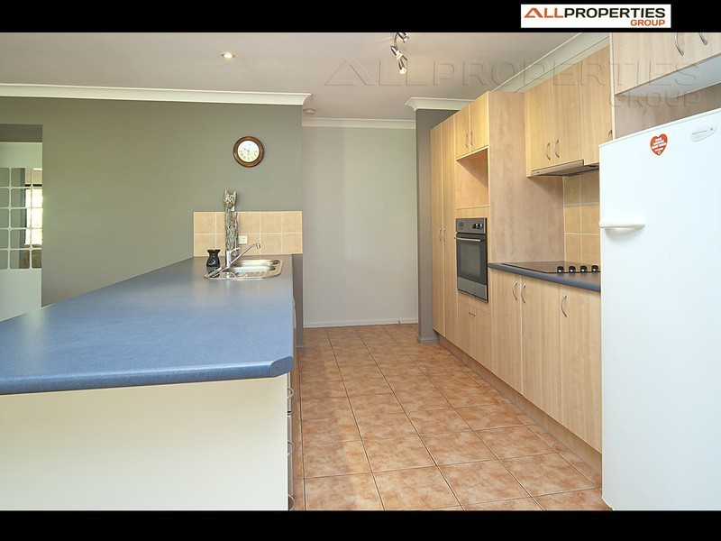 78 Dampier Cres, Drewvale QLD 4116