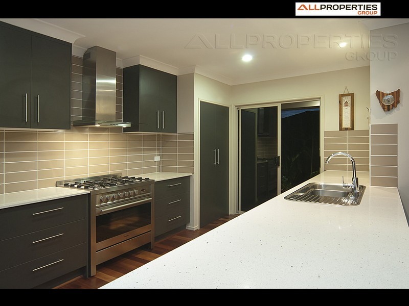 5 Tweedale Crct, Drewvale QLD 4116
