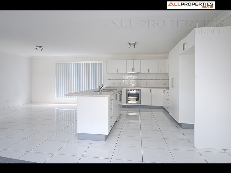 18 Herberton Street, Waterford QLD 4133