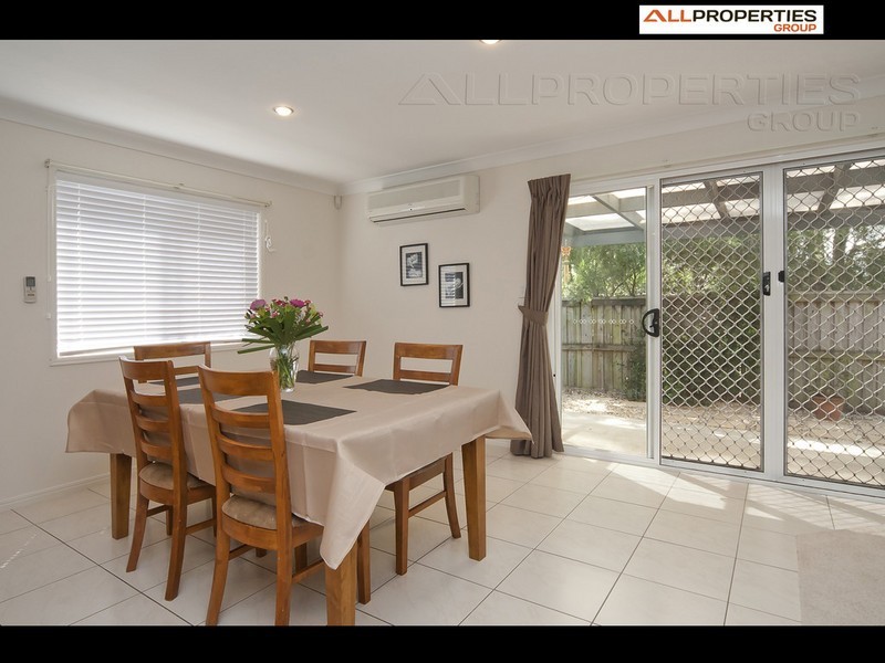 12 Taylor place, Forest Lake QLD 4078