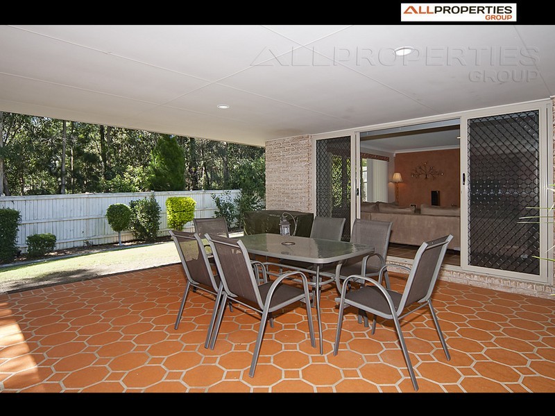 7 St Ives Circuit, Forest Lake QLD 4078