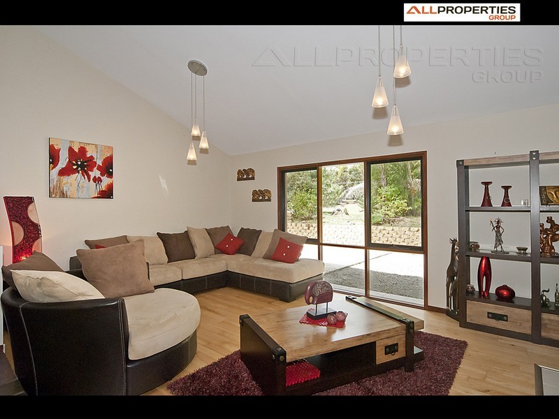 49 Forestdale Drive, Forestdale QLD 4118