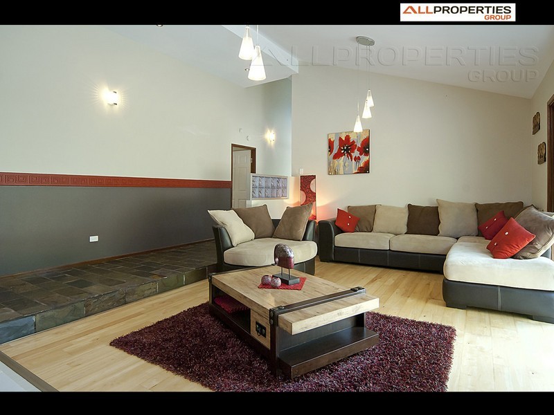 49 Forestdale Drive, Forestdale QLD 4118