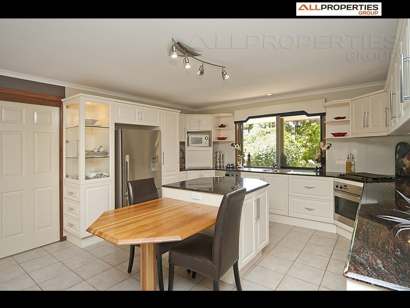 49 Forestdale Drive, Forestdale QLD 4118