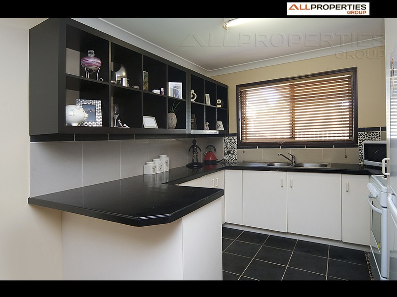 9/8-12 Bourke Street, Waterford West QLD 4133