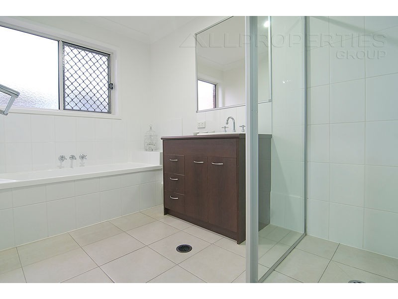 12 Timberlake Court, Berrinba QLD 4117