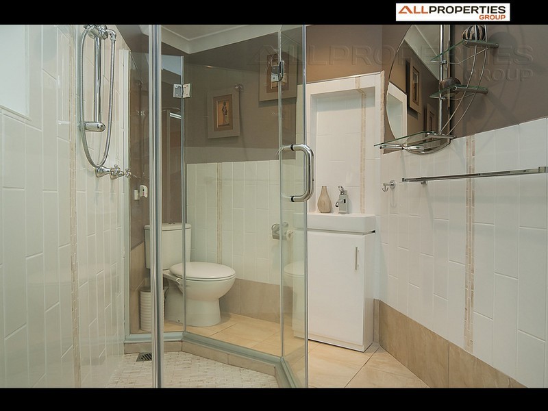 46 Beaufront Place, Forest Lake QLD 4078