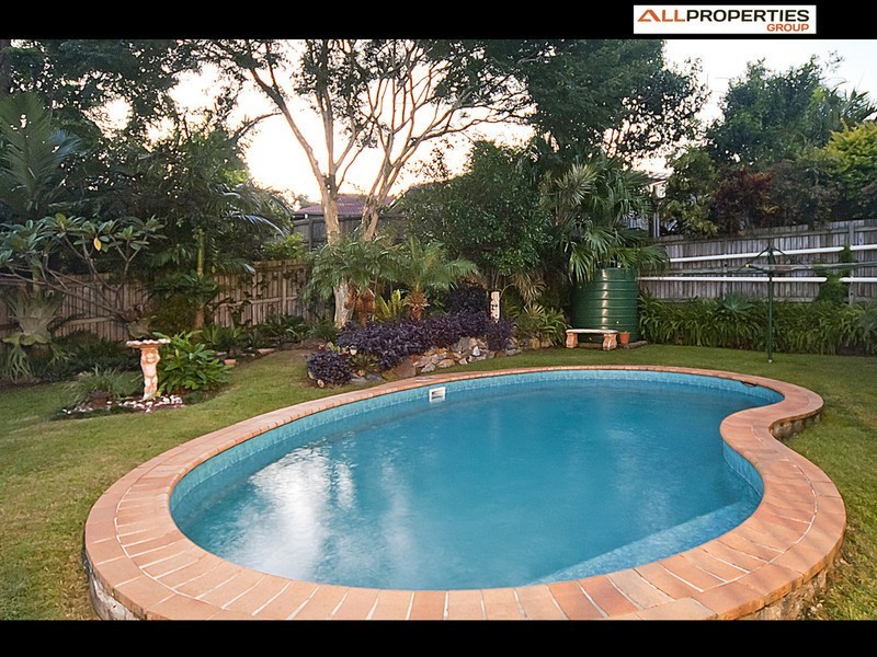 42 Sheffield Place, Kuraby QLD 4112