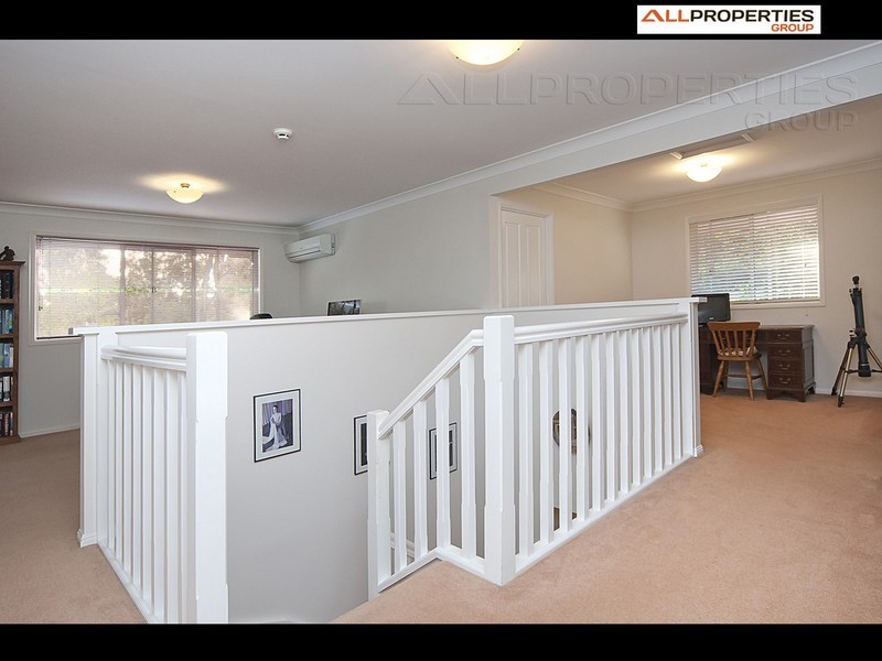 28 Paterson Place, Forest Lake QLD 4078