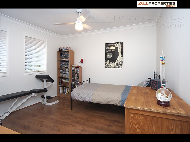 28 Paterson Place, Forest Lake QLD 4078