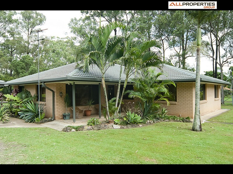 374 Johnson Road, Forestdale QLD 4118