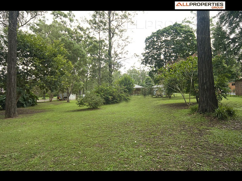 374 Johnson Road, Forestdale QLD 4118