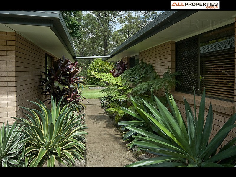 374 Johnson Road, Forestdale QLD 4118