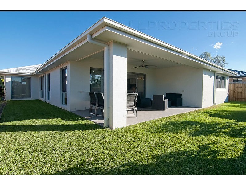 25 Sandalwood St, Heathwood QLD 4110