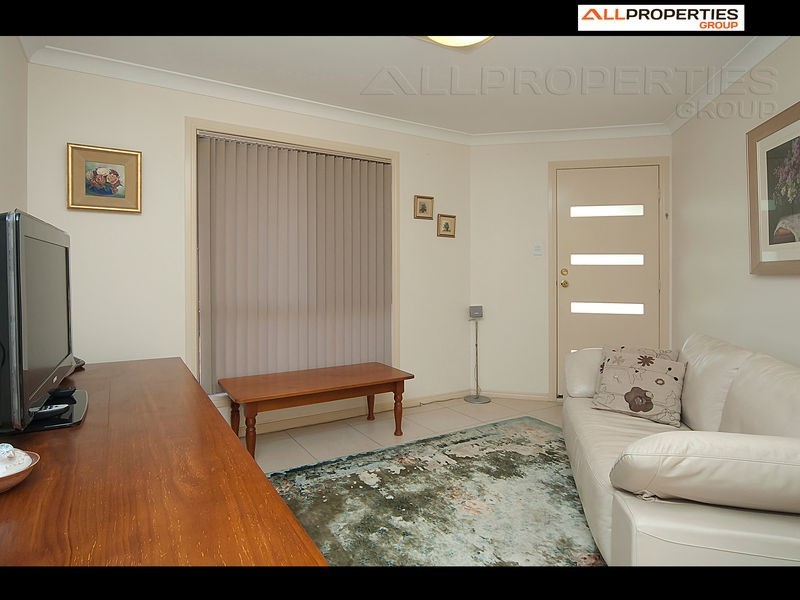 Unit 2 / 2  Snowy River Circuit, Forest Lake QLD 4078