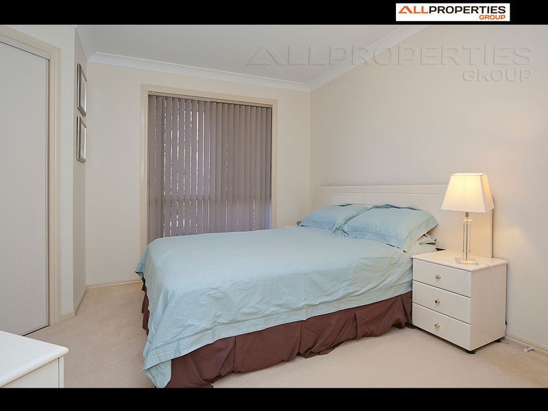 Unit 2 / 2  Snowy River Circuit, Forest Lake QLD 4078