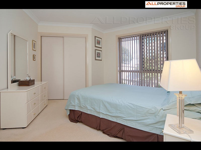 Unit 2 / 2  Snowy River Circuit, Forest Lake QLD 4078