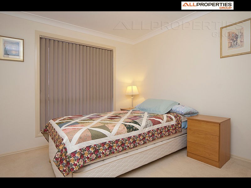 Unit 2 / 2  Snowy River Circuit, Forest Lake QLD 4078