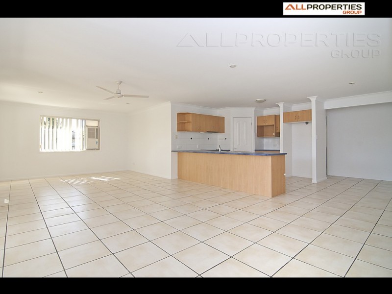 9 Della Ricca Pl, Forest Lake QLD 4078