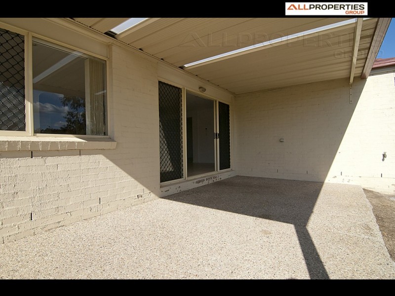 9 Della Ricca Pl, Forest Lake QLD 4078