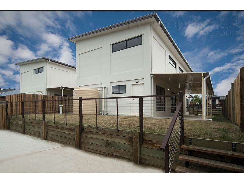 15 Sandalwood Street, Heathwood QLD 4110