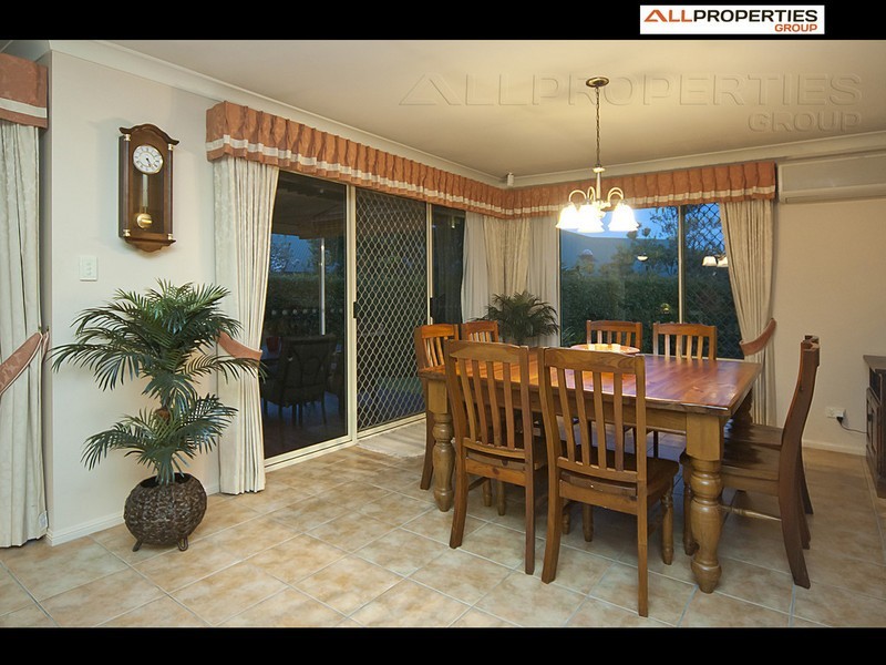 25 Columbus Crct, Drewvale QLD 4116