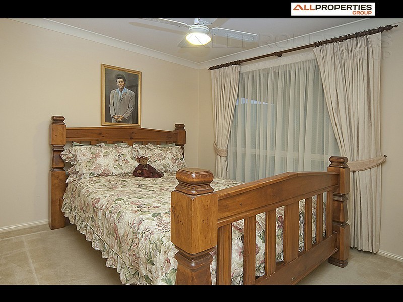 25 Columbus Crct, Drewvale QLD 4116