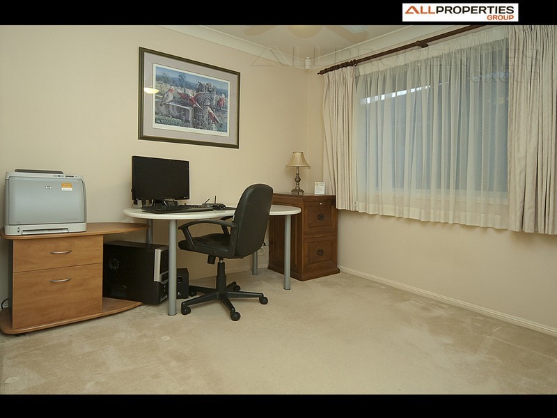 25 Columbus Crct, Drewvale QLD 4116